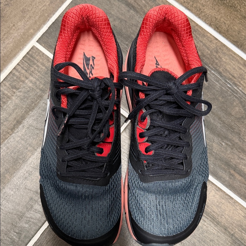 Altra Women's Black and Coral Running Shoes - Picture 3 of 6
